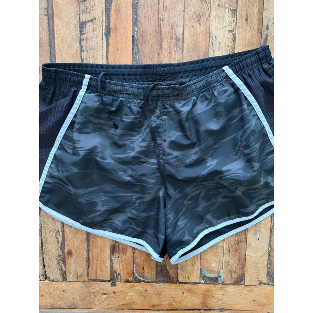 Women's Nike Black Camo running Athletic Shorts L with White Trim